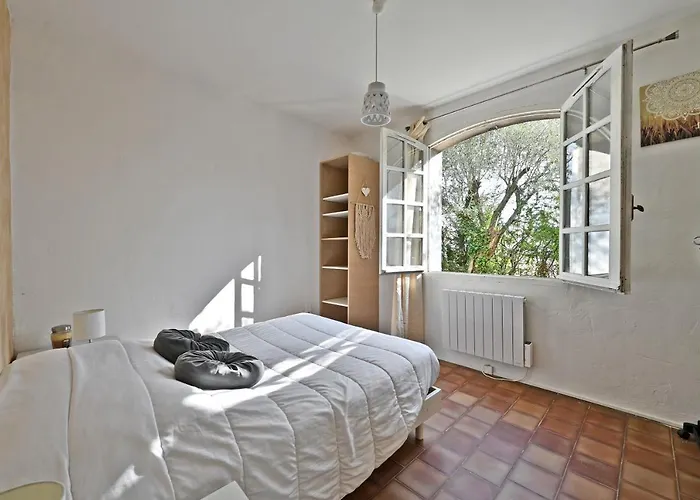 Semesterbostad Mas Demoiselle - Charmante Maison 6 Personnes Tornac