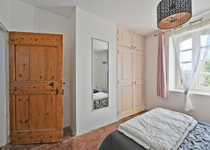 Semesterbostad Mas Demoiselle - Charmante Maison 6 Personnes Tornac